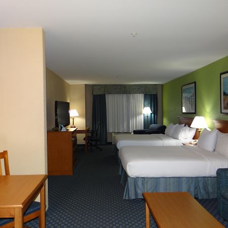 Holiday Inn Express Hotel & Suites Salisbury - Delmar By Ihg Eksteriør billede