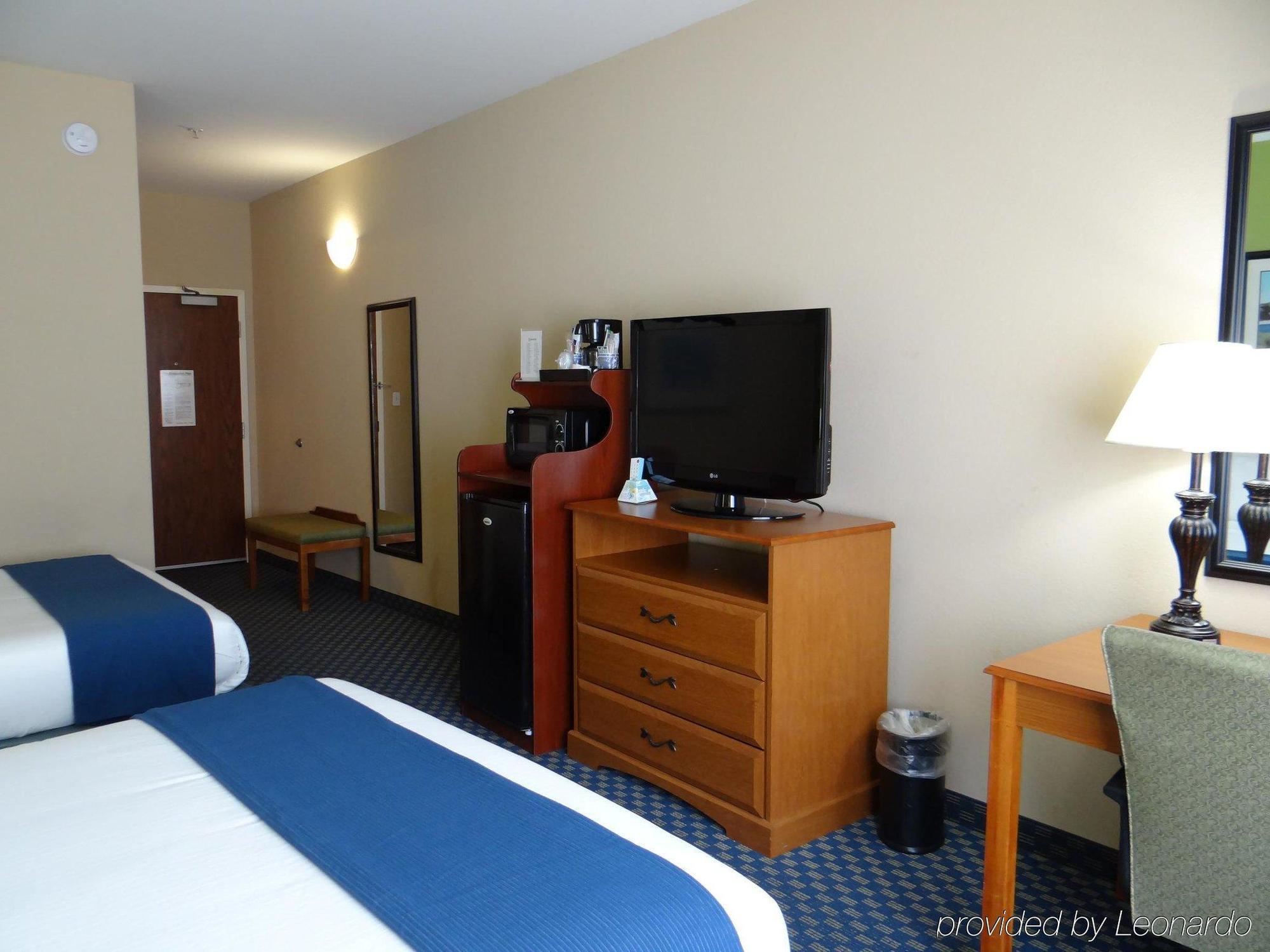 Holiday Inn Express Hotel & Suites Salisbury - Delmar By Ihg Eksteriør billede