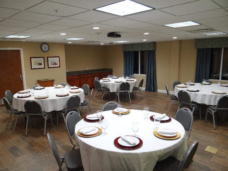 Holiday Inn Express Hotel & Suites Salisbury - Delmar By Ihg Eksteriør billede